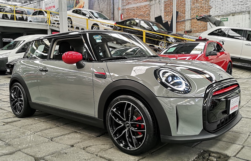 Minicooper Essential 2022