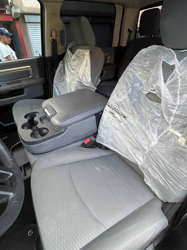 Imagen 7 de 10 de Dodge Ram 2500 4x4