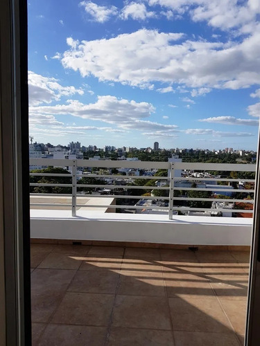 Apartamento En Alquiler Avda. Rivera, Pocitos