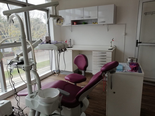 Dentista - Ortodoncia/brackets - Implantes Dentales