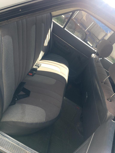 Ford Falcon Ghia 1983 Caja 3ra 188 Original