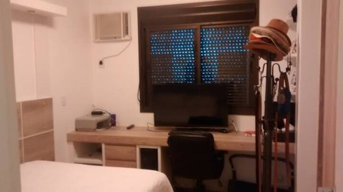 Imagem 10 de 15 de Vendo Apartamento No Centro De Florianópolis - 3848
