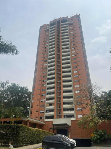 Vendo Excelente Apartamento 126 Mts Sector La Frontera