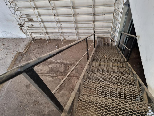 Imagen 11 de 15 de Venta/ Permuta - Galpón 150 M2- Alberdi, Rosario