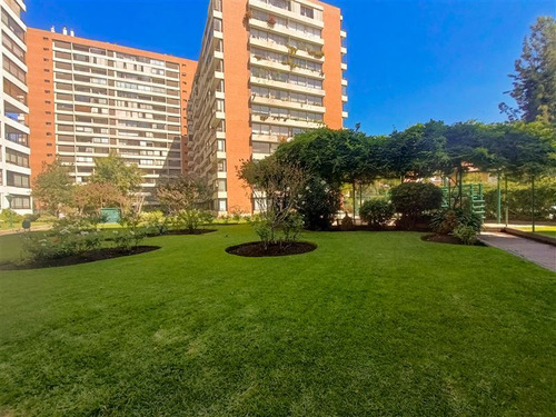 Departamento En Venta De 4 Dorm. En Vitacura