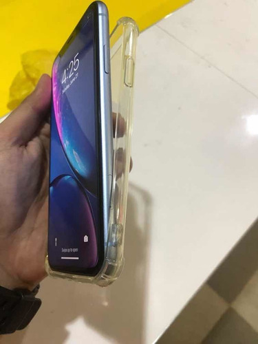 iPhone XR 64 Gb