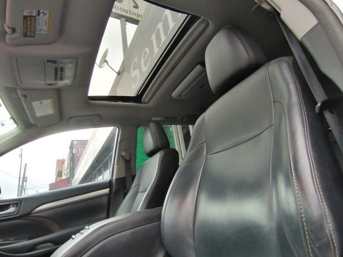 Imagen 8 de 15 de Toyota Highlander Xle Piel 2016.
