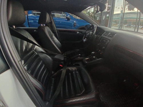 Volkswagen Vento 2.0 Tsi Gli 211cv App Connect