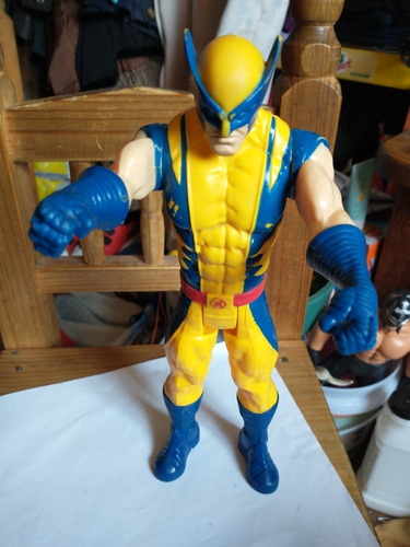 Wolverine Marvel Titan Hero Series Hasbro 2013 (Usado)