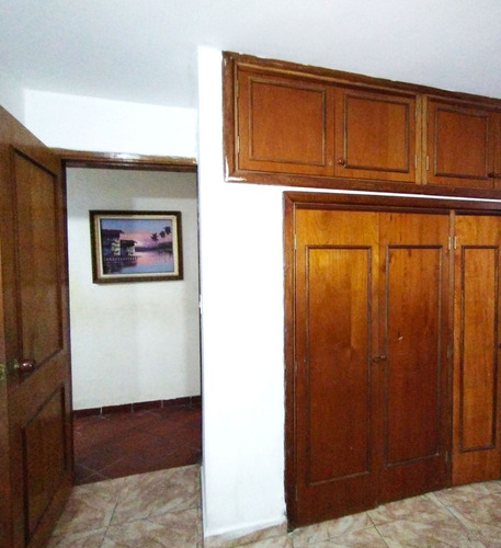 Imagen 6 de 16 de Casa De 182 Mt2. En El Corazón De Playa El Ángel. Inmobiliaria Agent Trust Realty Venezuela