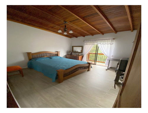 Imagen 6 de 8 de Se Vende Hermoso Apartamento En Jardín Antioquia
