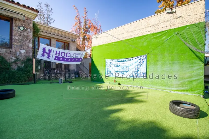 Imagen 5 de 20 de Gran Casa Para Remodelar Completamente Los Dominicos Antiguo
