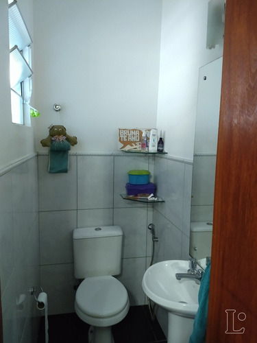 Imagem 15 de 26 de Casa Em Azenha Com 4 Dormitórios - Lu273438