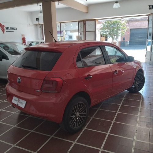Imagen 5 de 8 de Volkswagen Gol Trend