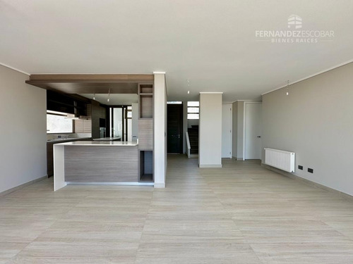 Concon - Vende Casa 3 Pisos 4d 4b 2e - Pinares De Montemar