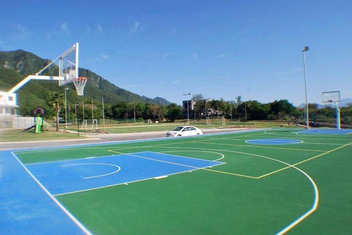 Hermoso Proyecto En Preventa En Fraccionamiento Privado Con Casa Club, Alberca Semi-olímpica, Canchas; Con Cochera Para 3 Autos Y 3 Recámaras + Oficina, Bodega, Y Área De Juegos En Sótano