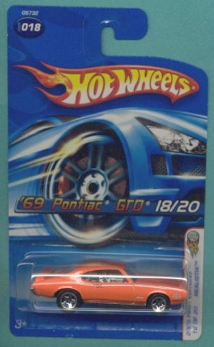 Mattel Hot Wheels 2005 Primera Edición 1:64 Scale Vili5