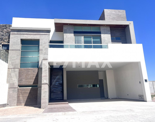 Casa En Venta En Las Viñas