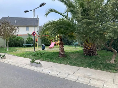 Se Arrienda Casa En Los Almendros Reñaca $1.250.00condominio