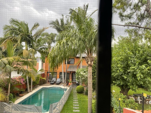 Imagen 18 de 26 de Castelar Norte Parque Costa Solido Chalet