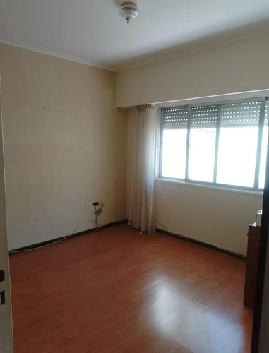 Casa En Venta - 2 Dormitorios 2 Baños - Azul