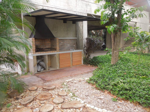 Apartamento En Venta - La Tahona - Mos