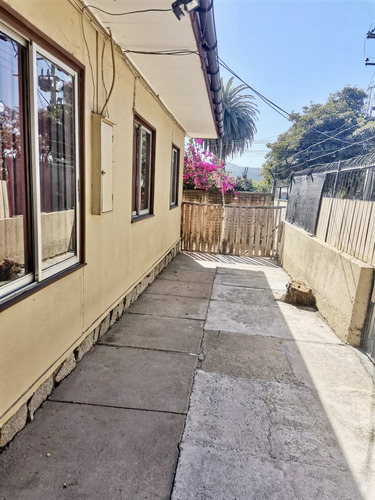 Excelente Casa Venta 3 Dorm. A 1 Cuadra Del Centro Quilpué