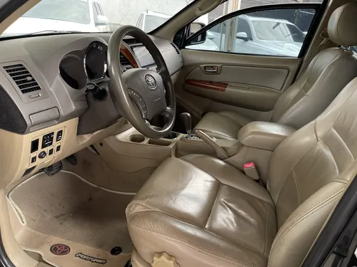 Toyota Fortuner Sr5 At 3000cc Td 4x4