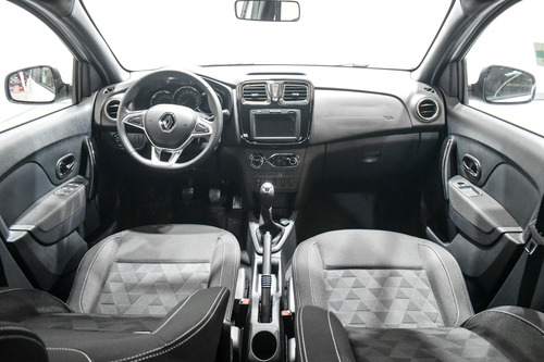 Renault Logan 1.6 16v Intense