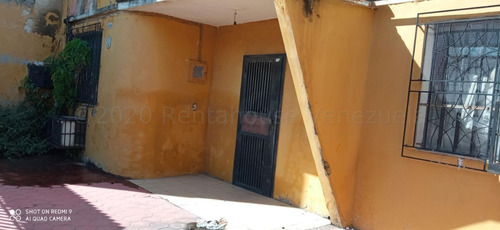 Imagen 15 de 30 de Casa En Venta En El Centro De Barquisimeto Lara 0.4.2.4.5.9.3.7.5.4.2 Rent-a-house Centro Occidente Mls Código Rent-a-house: 22-8451