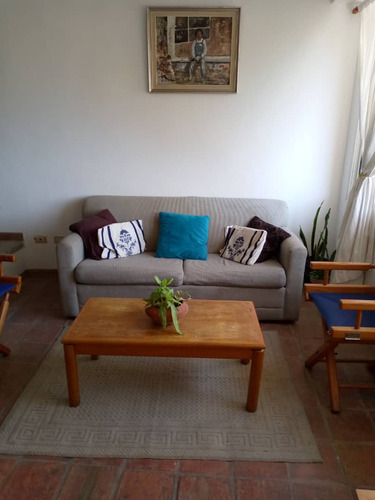 Alquiler Vacacional, Bello Apartamento, Vista Al Mar, 2h. Costa Azul