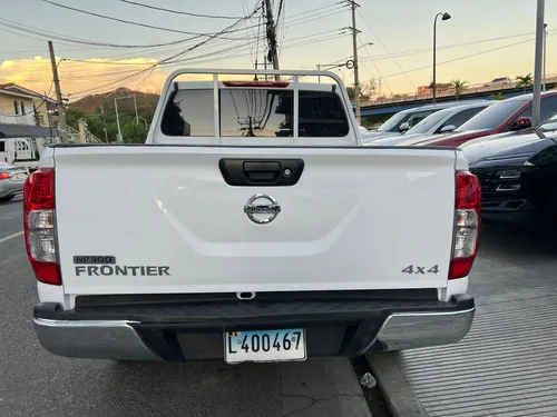 Nissan Frontier Np300 2020
