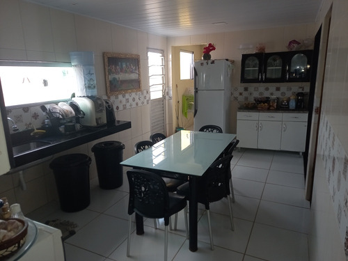 Garanhuns Casa A Venda, 3-quartos,2-banheiros,grande.terr