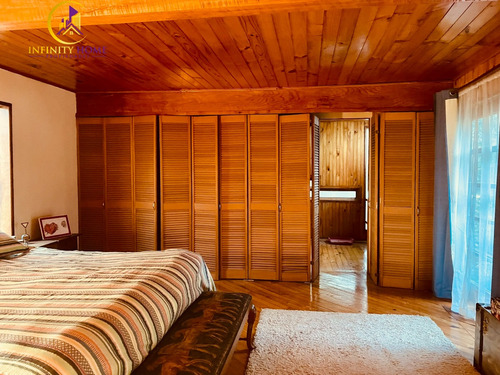 Vende Casa Con Gran Terreno Caburgua Pucón