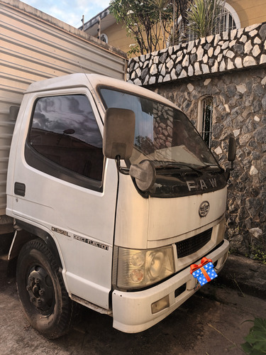 Camion Con Furgón