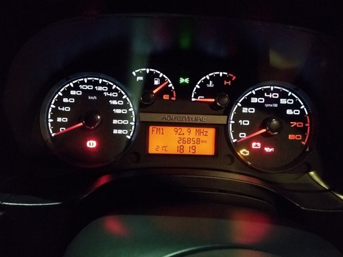 Fiat Weekend 2019 1.8 16v Adventure Flex 5p