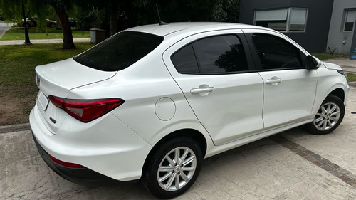 Fiat Cronos 1.3 Drive Cvt