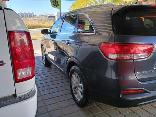 Kia Sorento 2.4 Lx At