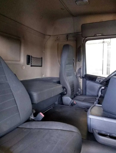 Imagen 4 de 16 de Scania 340 6x2 Mod 2011