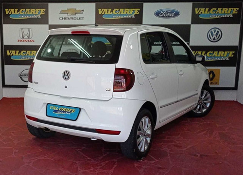 Imagem 3 de 8 de Volkswagen Fox Prime 1.6 8v (flex)