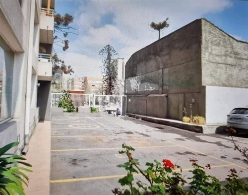 Excelente Depto , 3 Dormitorios , 2 Baños , Pleno Centro .