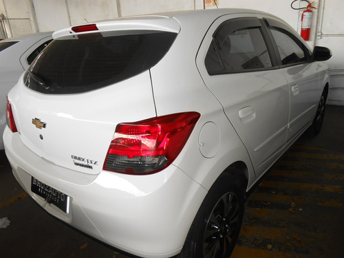 Chevrolet Onix 1.4 Mpfi Ltz 8v Flex 4p Manual