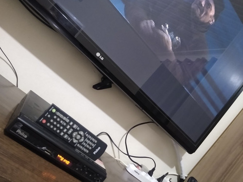 Dvd Player Philco Modelo Ph 148 C/controle E Entrada Usb