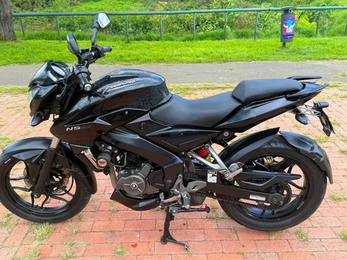 Pulsar Ns200