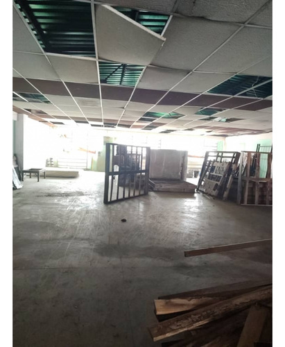 Alquilo Local Comercial En Av Bolivar De Pto. Cabello