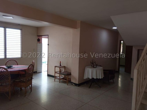 Jl/ ¡el Espacio Perfecto Para Tu Hogar! Casa En Venta Centro-este. Barquisimeto Lara, Venezuela/ José López/ # 23-16935