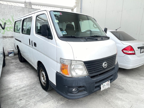 Nissan Urvan 2011 2.4