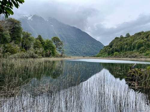 Hermosa Parcela Con Orilla De Laguna (cercano A Futaleufu)