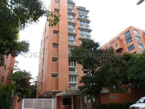 Apartamento En Venta En Campo Alegre 24-15667 Yf