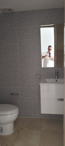 A281 - Apartamento De Lujo En Alquiler En Santo Domingo | 190 M² | 3 Habitaciones | Línea Blanca Y Aires | $2,500 Usd | #foxpiantini